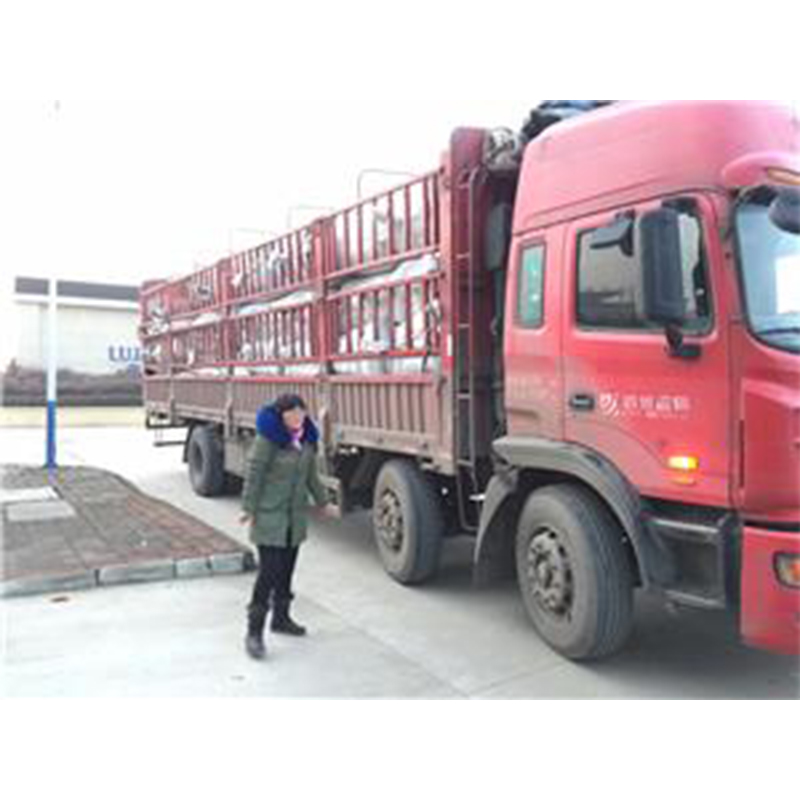 Forsendelse fra fabrikken til QingDao havn